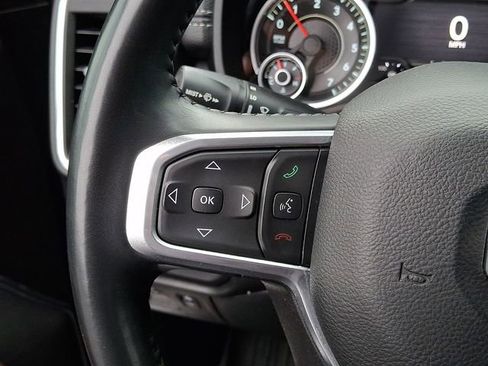 Used 2022 RAM 1500 Laramie AWD/4WD image 17