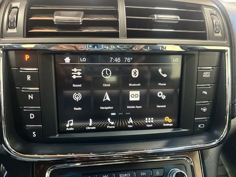 Used 2018 Lincoln Continental Reserve w/ Luxury Package AWD/4WD image 32