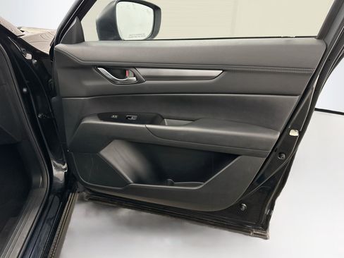 Used 2025 MAZDA CX-5 AWD 2.5 S w/ Preferred Package image 35