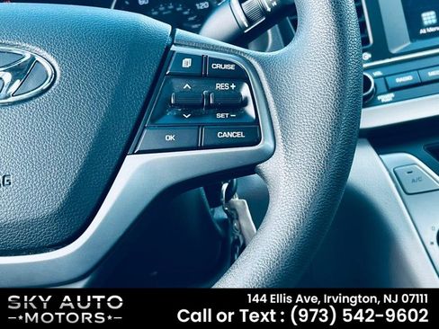 Used 2018 Hyundai Elantra SEL image 12