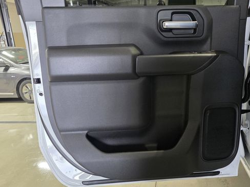 New 2026 Chevrolet Silverado 2500 Custom w/ Custom Convenience Package image 16