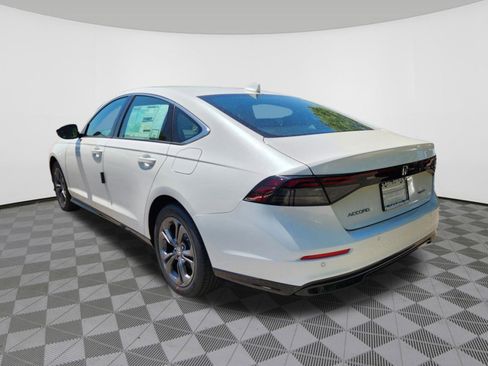 New 2026 Honda Accord EX-L image 3