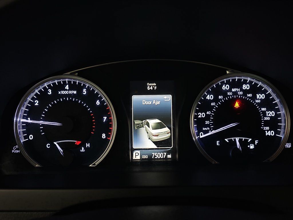 Used 2016 Toyota Camry XLE FWD image 21