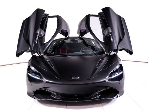 Used 2019 McLaren 720S Performance RWD image 9