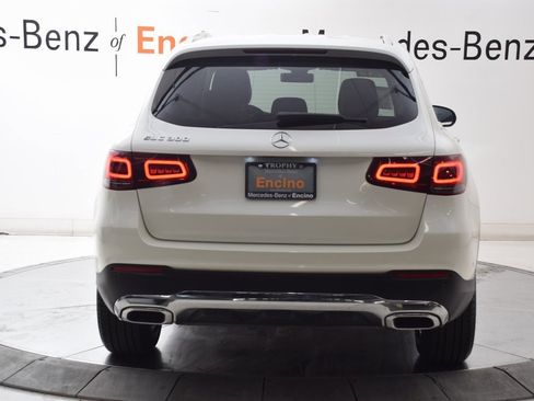 Used 2021 Mercedes-Benz GLC 300 image 5