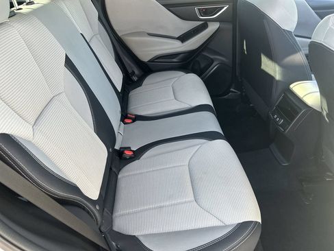 Used 2024 Subaru Forester AWD/4WD image 10