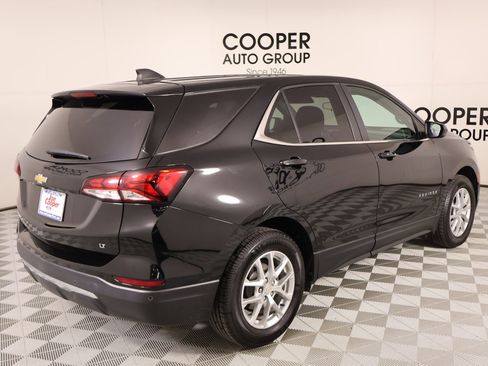 Used 2023 Chevrolet Equinox LT w/ LPO, Floor Liner Package FWD image 19