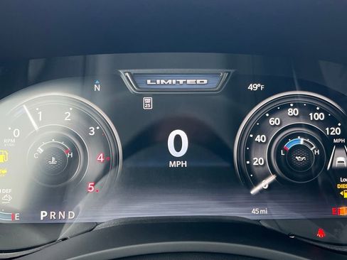 New 2026 RAM 3500 Limited AWD/4WD image 17