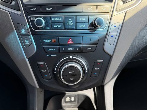 Used 2018 Hyundai Santa Fe Sport image 37