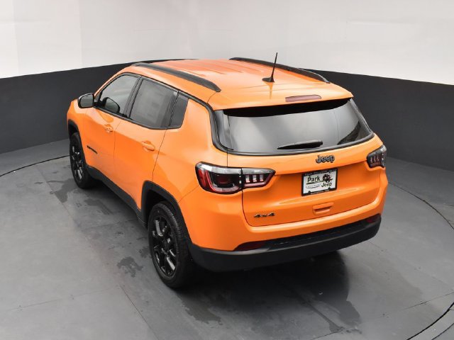 New 2026 Jeep Compass Latitude AWD/4WD image 16