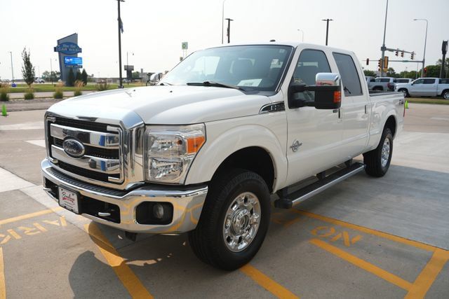 Used 2016 Ford F250 Lariat w/ Lariat Ultimate Package AWD/4WD image 27