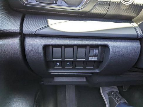 Used 2020 Subaru Forester w/ Alloy Wheel Package AWD/4WD image 30