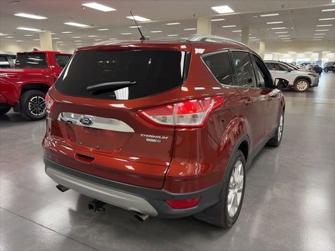 Used 2015 Ford Escape Titanium image 7