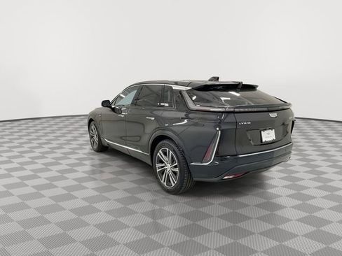 New 2026 Cadillac Lyriq Luxury image 7