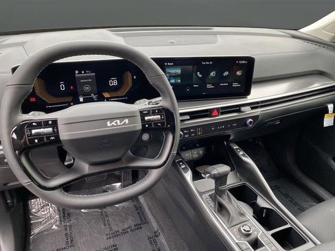 New 2026 Kia Sorento S image 5