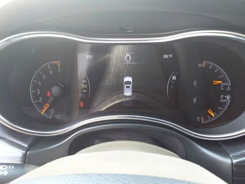 Used 2020 Jeep Grand Cherokee Limited w/ Premium Lighting Group AWD/4WD image 26
