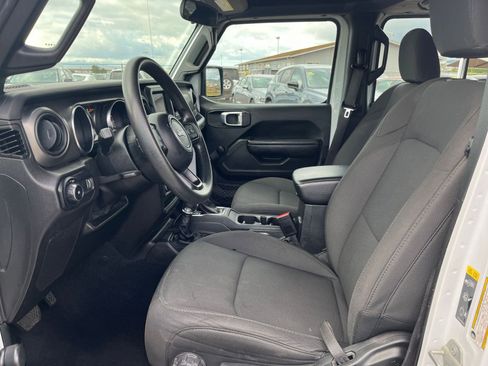 Used 2023 Jeep Wrangler Sport image 25