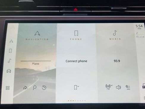 Used 2023 Land Rover Range Rover SE image 46