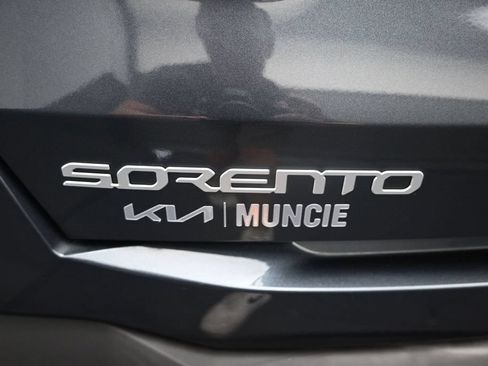 Certified 2024 Kia Sorento S FWD image 10