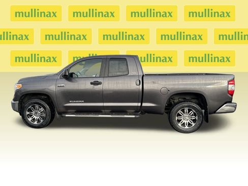 Used 2014 Toyota Tundra SR5 image 11
