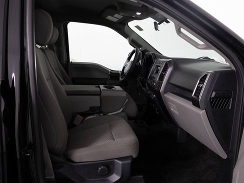 Used 2018 Ford F150 XLT image 36