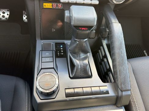 Used 2024 Toyota Tacoma TRD Sport w/ TRD Sport Upgrade Package RWD image 19