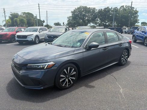 Used 2024 Honda Civic EX image 3