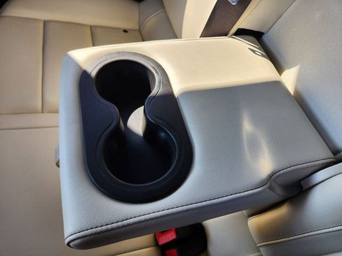 Used 2019 Cadillac XT4 Sport w/ Enhanced Visibility Package image 35