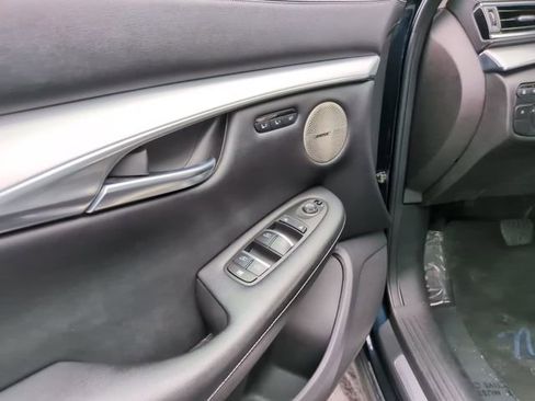 Used 2019 INFINITI QX50 Essential w/ Premium Heat Package image 17