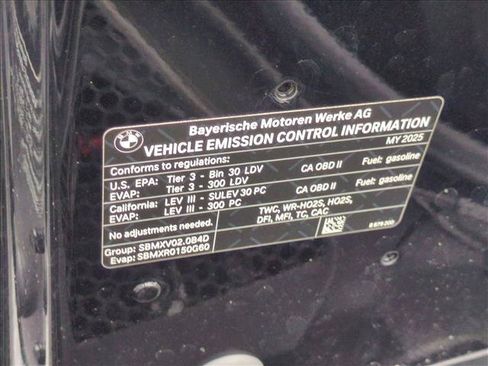 Used 2025 BMW 530i w/ M Sport Package RWD image 27