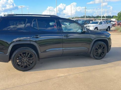Used 2023 GMC Acadia SLE w/ Driver Convenience Package AWD/4WD image 8