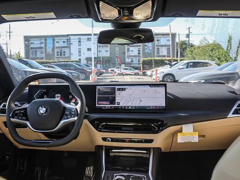 New 2026 BMW 330i Sedan w/ Convenience Package image 12