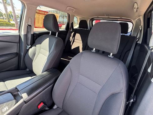 Certified 2025 Nissan Rogue S FWD image 12
