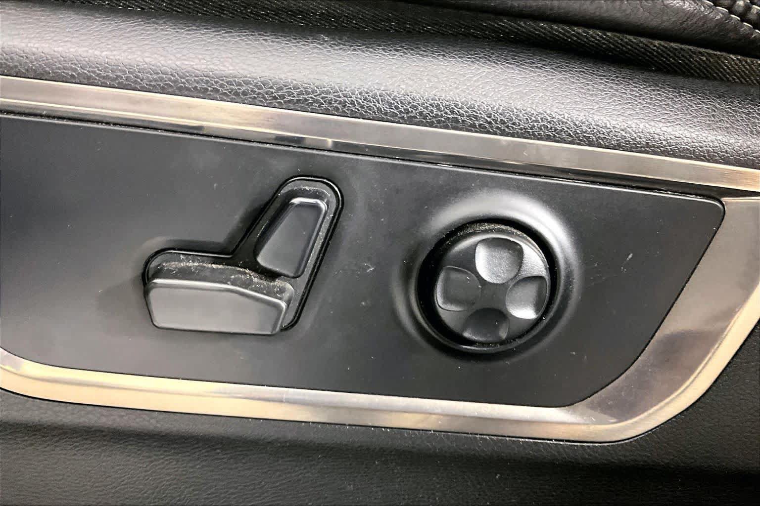 Used 2021 RAM 1500 Limited AWD/4WD image 30