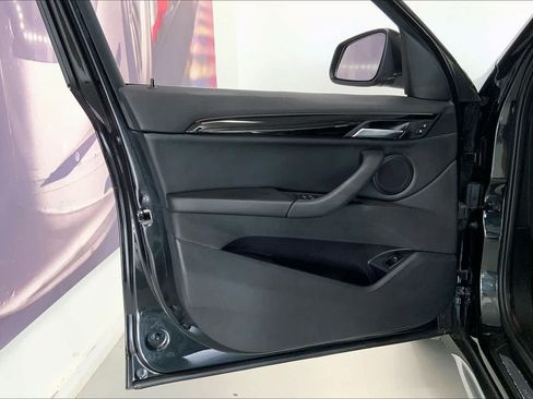 Used 2019 BMW X1 xDrive28i AWD/4WD image 24