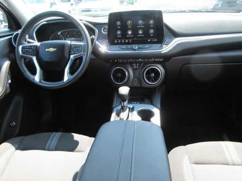 Used 2023 Chevrolet Blazer LT w/ Convenience Package AWD/4WD image 16