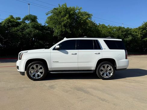 Used 2019 GMC Yukon SLT AWD/4WD image 3