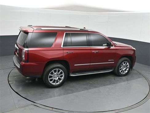 Used 2017 GMC Yukon Denali w/ Open Road Package image 33
