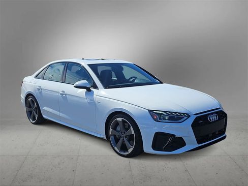 Used 2021 Audi A4 2.0T Premium Plus w/ Premium Plus Package image 2