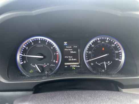 Used 2019 Toyota Highlander Limited AWD/4WD image 23