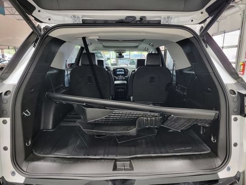 Used 2019 Chevrolet Traverse Premier w/ Redline Edition AWD/4WD image 36