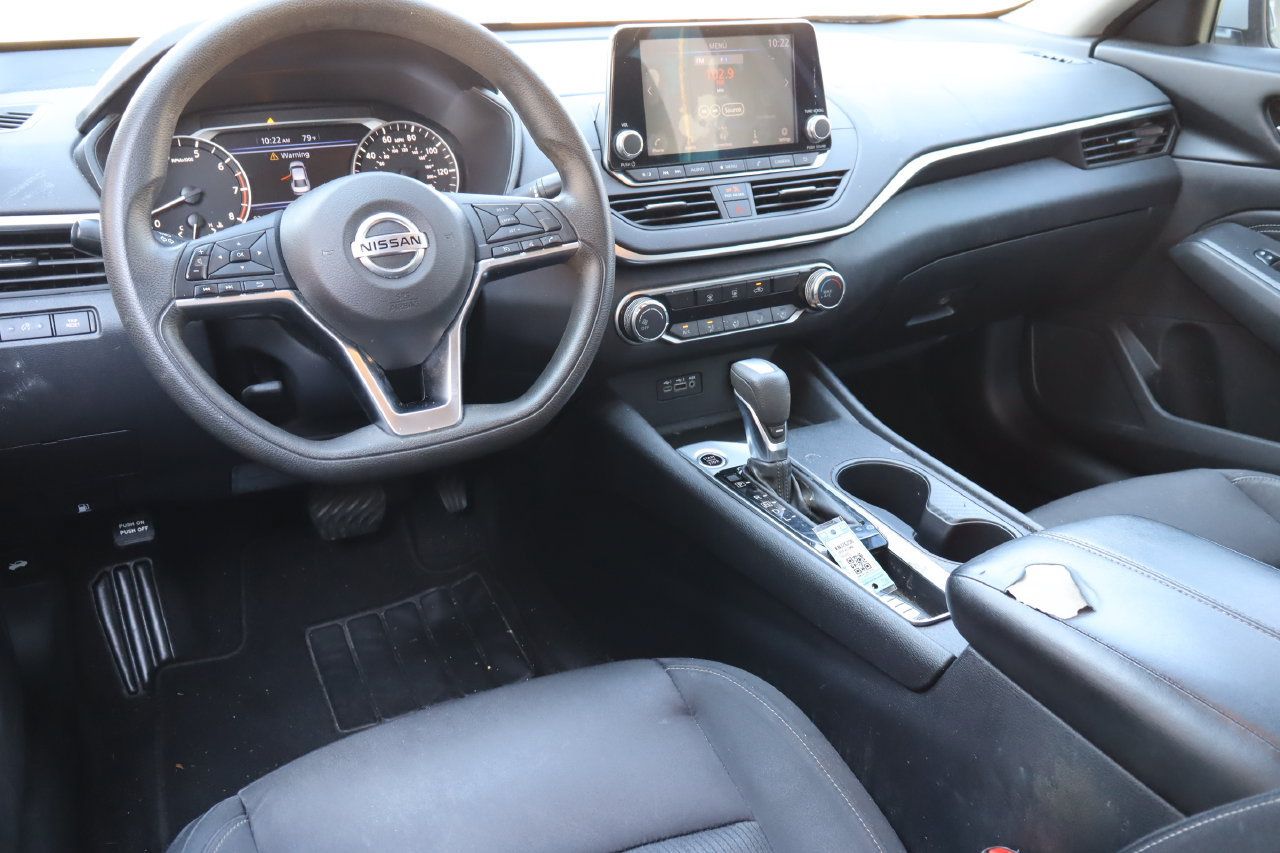 Used 2019 Nissan Altima 2.5 S FWD image 4