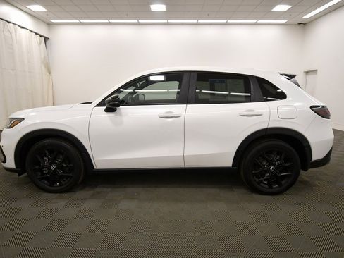 Certified 2024 Honda HR-V Sport image 4