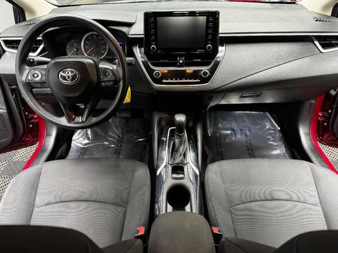 Used 2022 Toyota Corolla LE image 38