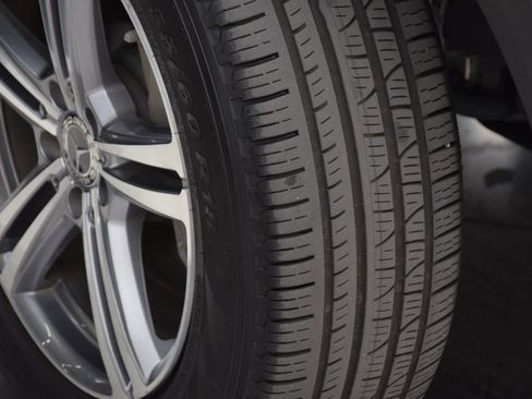 Used 2021 Mercedes-Benz GLC 300 image 30