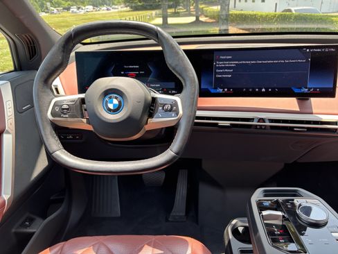 Certified 2024 BMW iX xDrive50 w/ Sport Package AWD/4WD image 30