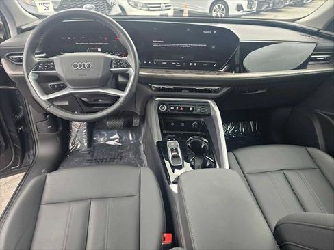 Used 2025 Audi Q5 Premium Plus w/ Premium Plus AWD/4WD image 20