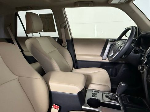 Used 2020 Toyota 4Runner SR5 Premium w/ Moonroof Package image 53