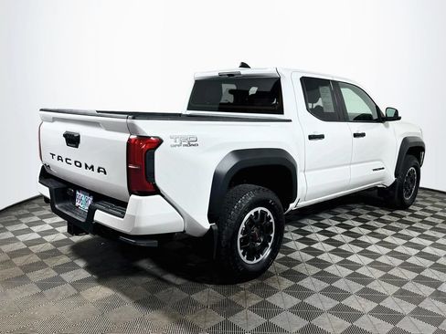 Certified 2026 Toyota Tacoma TRD Off-Road AWD/4WD image 7