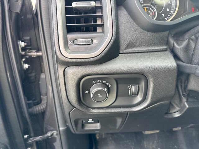 Used 2020 RAM 1500 Tradesman AWD/4WD image 23
